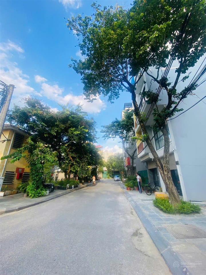 Cần bán đất cổ linh thạch bàn long biên hà nội