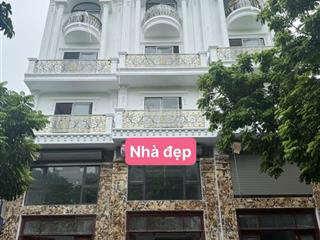 Cần bán nhà sài đồng long biên hà nội.