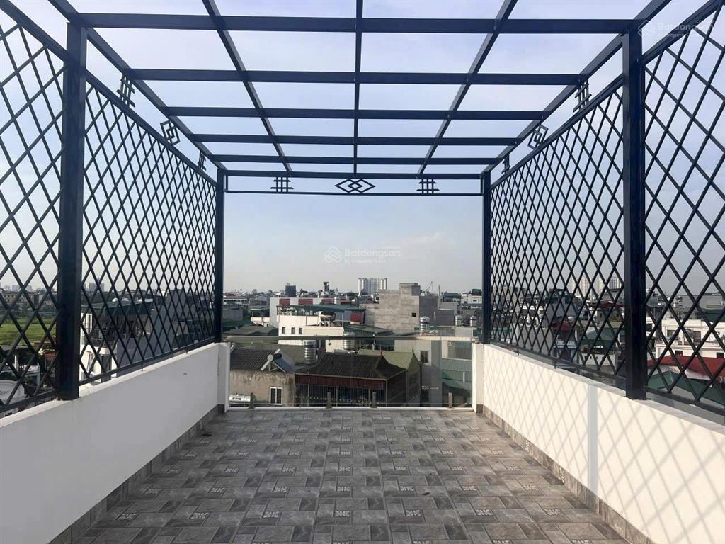 Cần bán nhà thạch bàn cổ linh long biên hà nội.