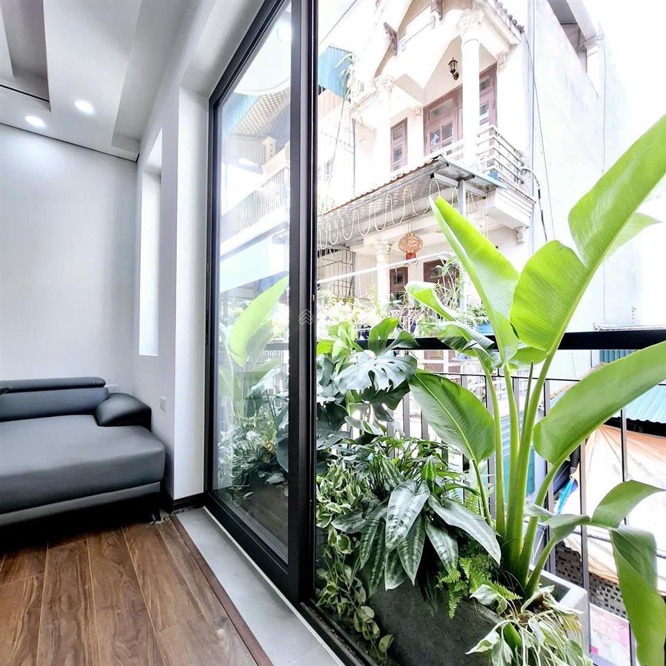 Cần bán nhà thạch bàn long biên hà nội.