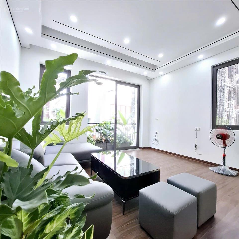 Cần bán nhà thạch bàn long biên hà nội.