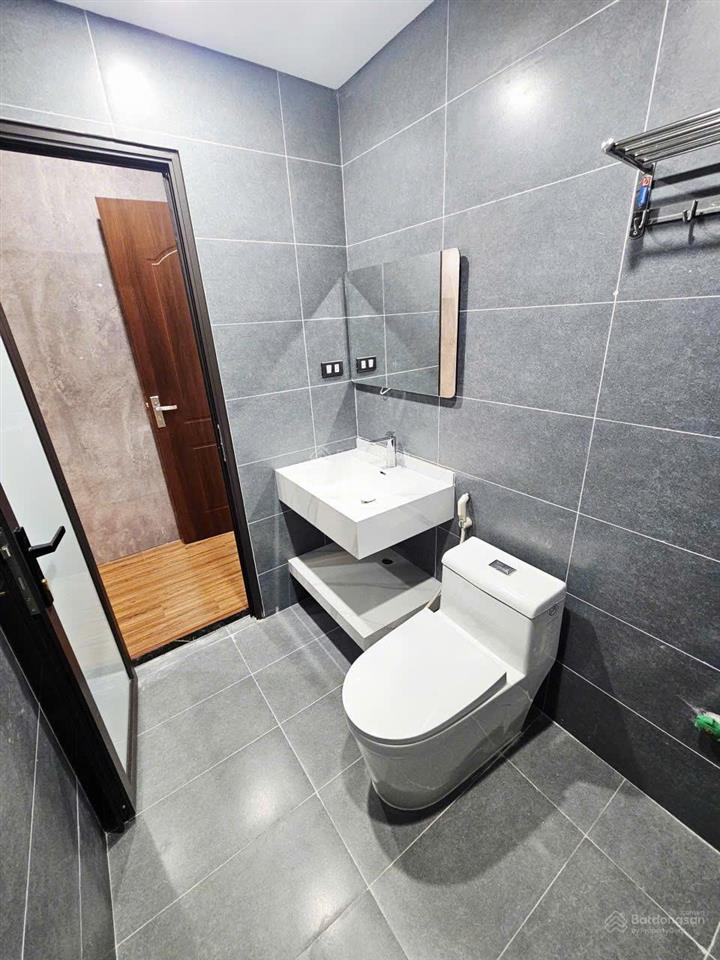 Cần bán nhà thạch bàn long biên hà nội