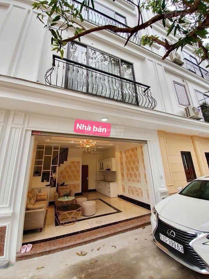 Cần bán nhà cổ linh long biên hà nội.