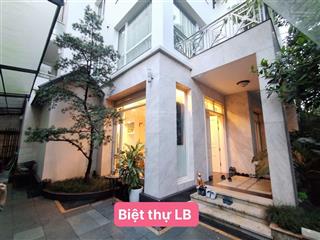 Cần bán biệt thự sài đồng long biên hà nội.