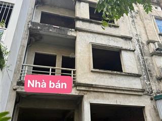 Cần bán nhà liền kề thạch bàn long biên hà nội