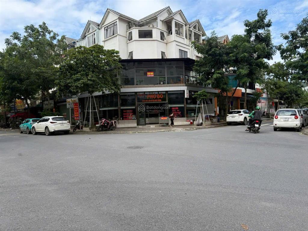 Cần bán nhà liền kề thạch bàn long biên hà nội