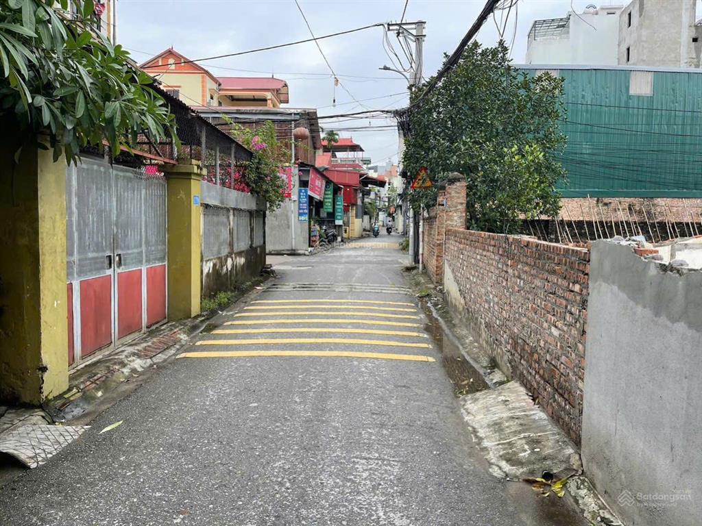 Cần bán đất cự khối long biên hà nội.
