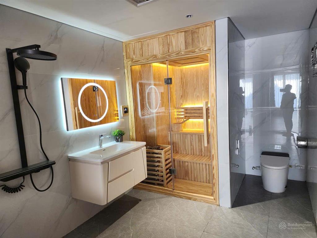 Cần bán nhà phúc đồng long biên hà nội.