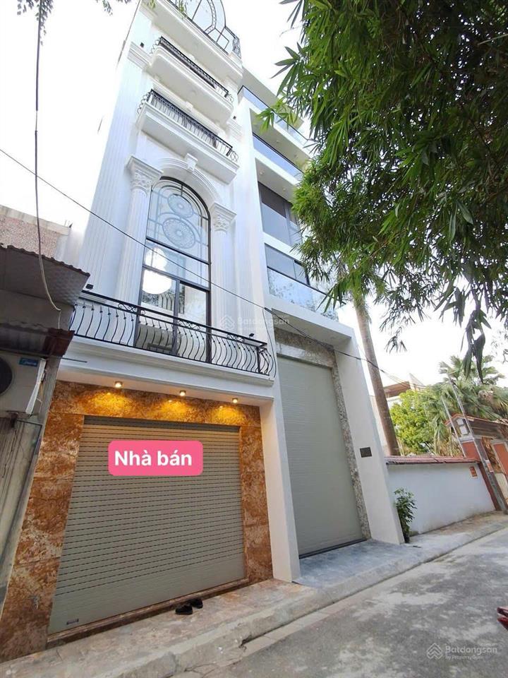 Cần bán nhà giang biên long biên hà nội.