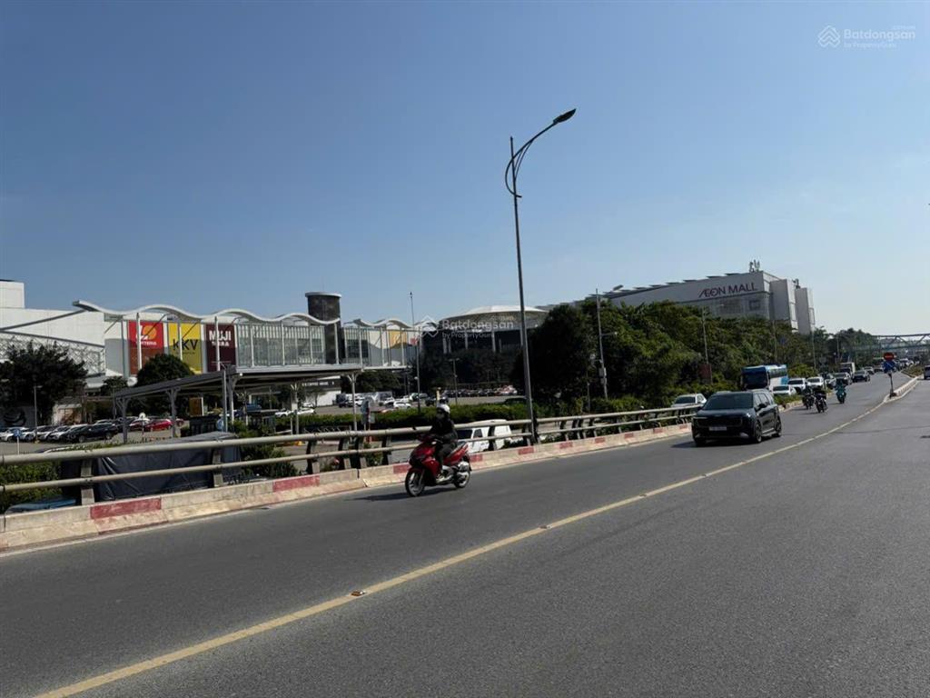 Cần bán nhà cổ linh long biên hà nội.