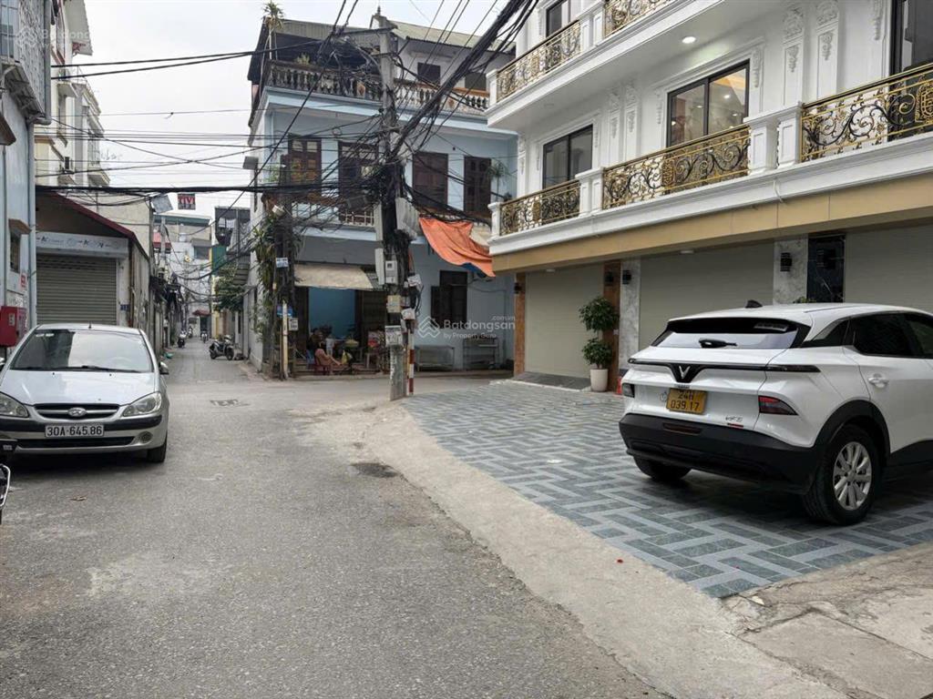 Cần bán nhà cổ linh long biên hà nội.