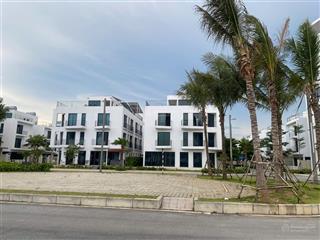 Biệt thự mặt biển sầm sơn, chiết khấu siêu khủng. giá chỉ từ 12 tỷ 560 sẵn sổ.