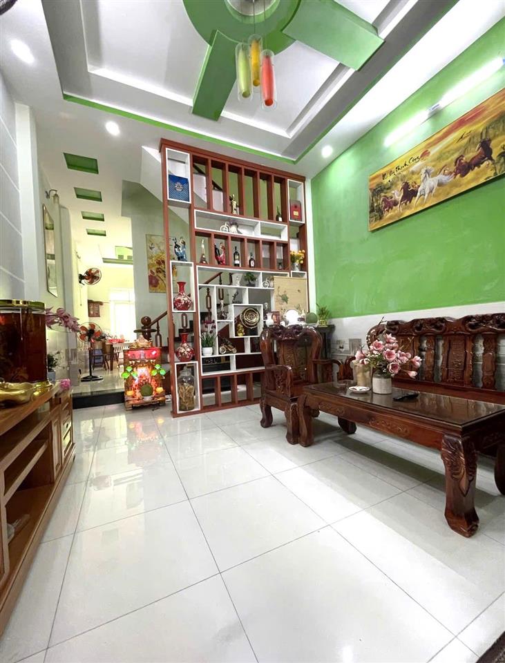 Siêu phẩm 61m2 3 tầng sát mt nguyễn oanh nhỉnh 5 tỷ tl