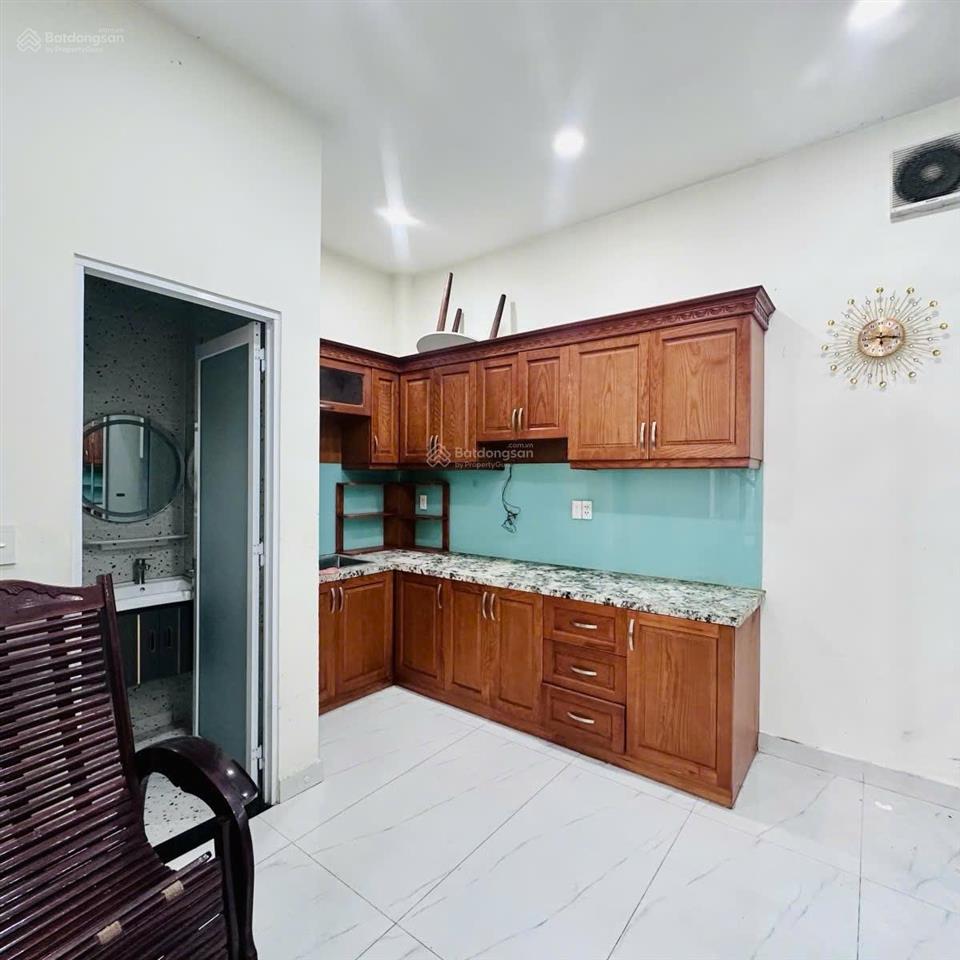 Ô tô ngủ nhà 54m2 4 tầng/4pn gần lotte mart chỉ hơn 7x tỷ