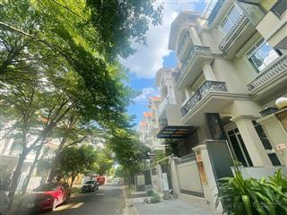 Cho thuê biệt thự himlam quận 7 giá 65tr/th full nội thất cao cấp liền kề khuôn viên 0931 353 ***