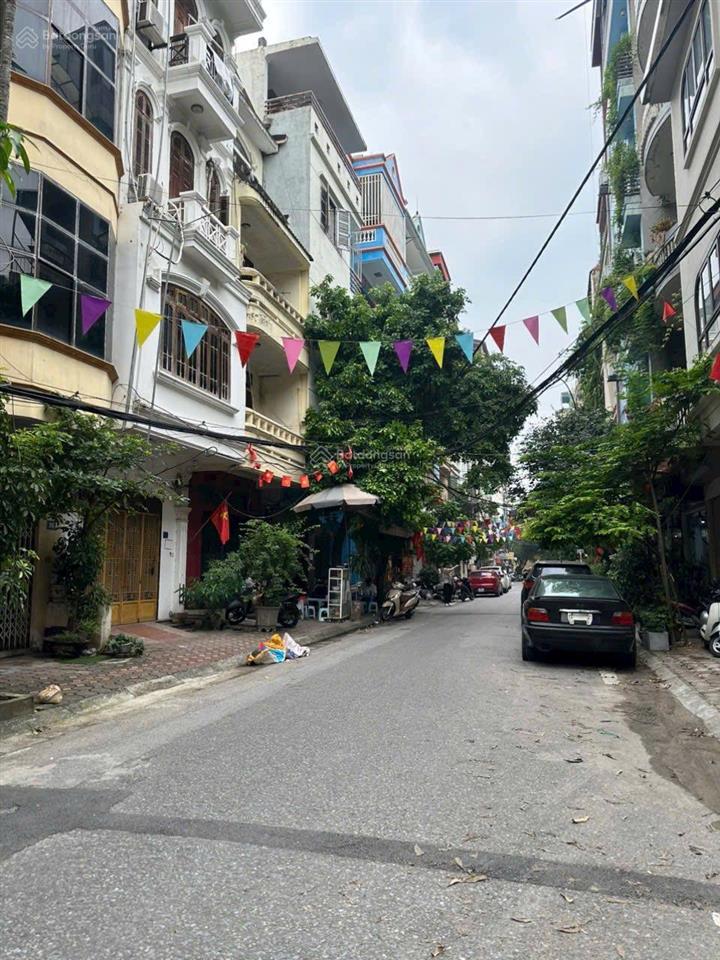 Vip.. phân lô vỉa hè phú diễn . mặt tiền 4,5m diện tích 40m phân lô ô bàn cờ ô tô tránh 12,6 tỷ