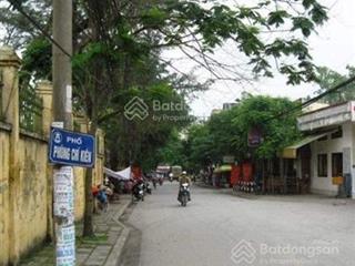 Bán nhà mặt phố phùng chí kiên  800a  cầu giấy. vỉa hè ô tô tránh dt 80m2 rộng 5,15m giá 26,6 tỷ