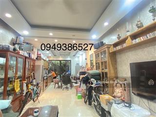 Bán nhà nguyễn văn cừ 72m 9 tỷ 20 m ra phố.