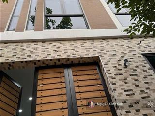 Bán nhà hồng tiến 96m 17 tỷ thang máy oto kinh doanh lô góc mặt tiền rộng