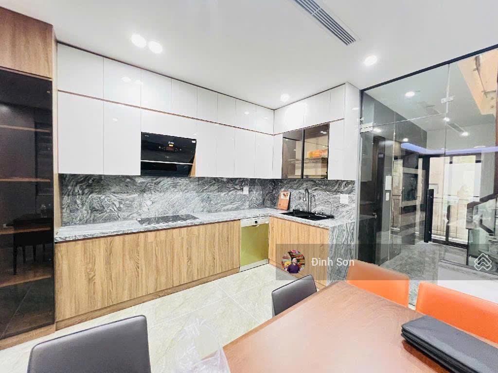 Bán gấp[giảm 1 tỷ]hồng tiến 65m13.88 tỷ7 tầng oto thang máy