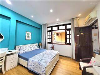 Phòng cho thuê ngay cầu ba son gần đường lê thánh tôn q1 giá rẻ