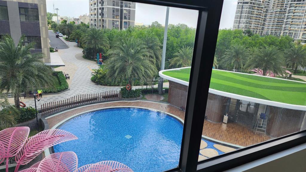 Gấp tòa bs8 loại 3pn góc, giá 4,12 tỷ  tặng thêm nội thất 300tr, tại beverly solari đóng giãn