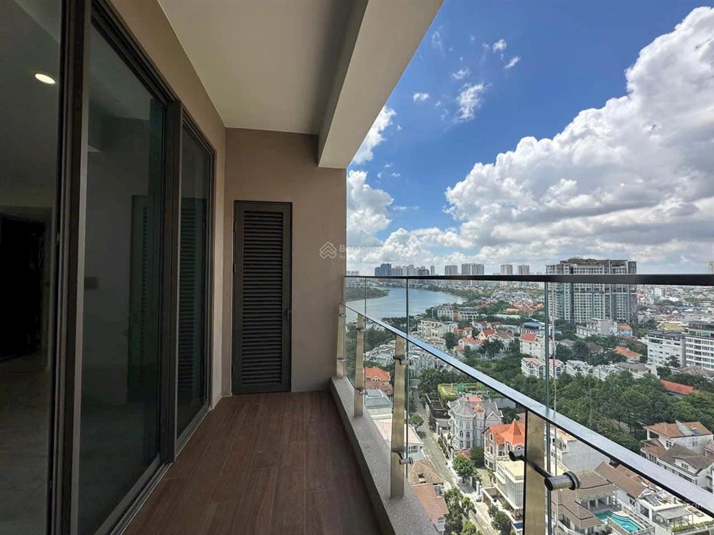 Bán 3pn, vip tại thảo điền green căn 07 với 131.46m2, căn góc view sông, toàn cảnh landmark 81, q1