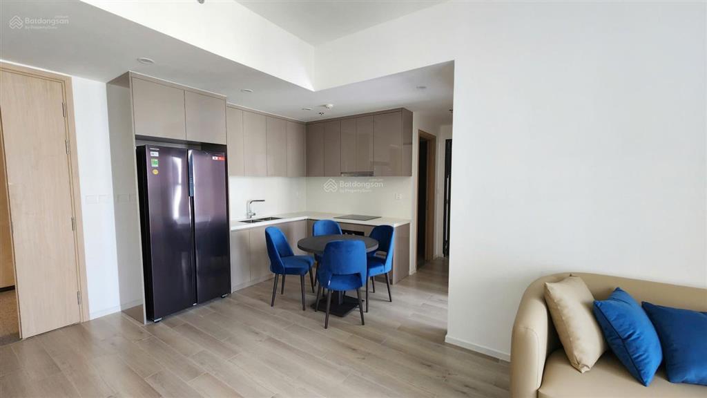 1 căn 2pn nội khu hồ bơi tháp d  full nội thất, masteri centre point giá 4,87 tỷ al in, tầng trung