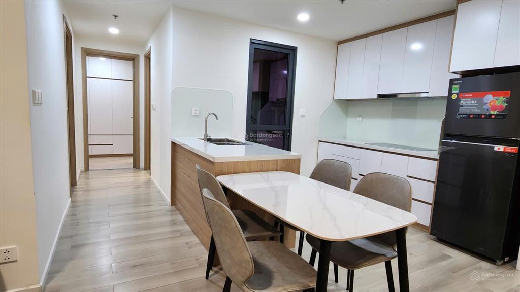 Cho thuê căn góc 2pn  full cao cấp tại lumiere boulevard  giá 12tr/tháng, miễn phí quản lý