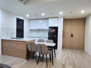 Cho thuê căn góc 2pn  full cao cấp tại lumiere boulevard  giá 12r / tháng, miễn phí quản lý