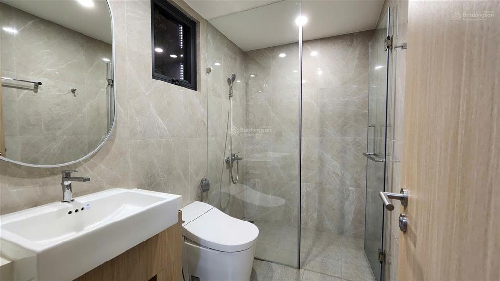 Cho thuê căn góc 2pn  full cao cấp tại lumiere boulevard  giá 12tr/tháng, miễn phí quản lý