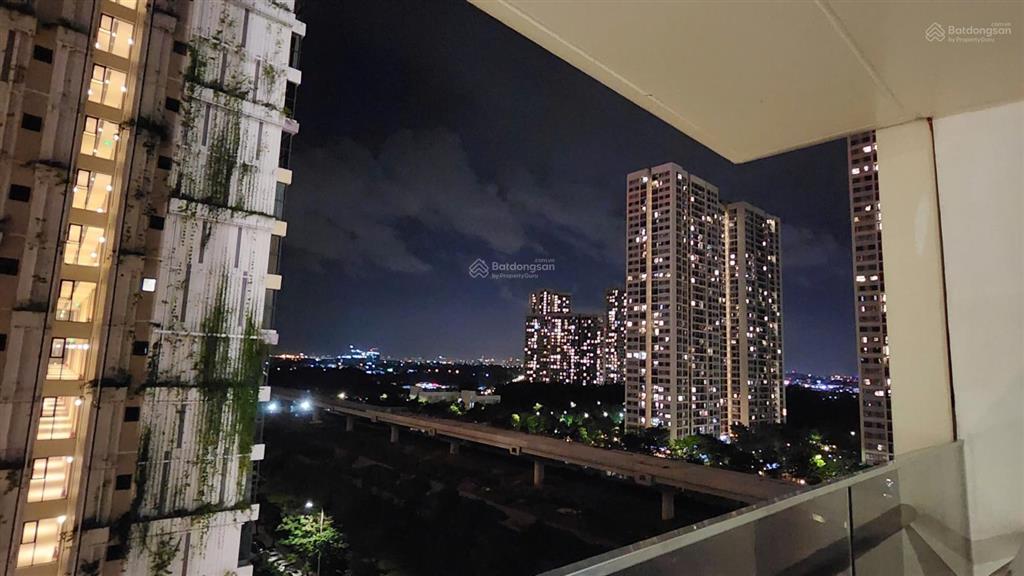 Cho thuê căn góc 2pn  full cao cấp tại lumiere boulevard  giá 12tr/tháng, miễn phí quản lý