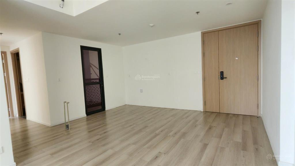 Còn 1 căn góc 2pn tháp a, view nội khu giá tốt chỉ 4,39 tỷ tại lumiere boulevard nhận nhà ở ngay