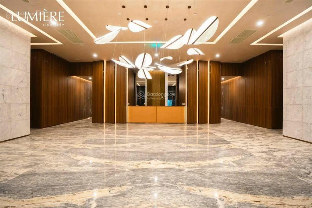 Tháp a  2pn  lumiere midtown tầng trung  chỉ 10,321 tỷ thanh toán đến 2027  hướng đông nam