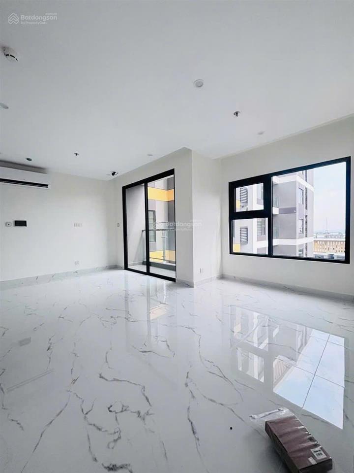 Tầng cao  loại 3pn góc, giá 4,59 tỷ, vườn nhật  tặng nội thất 300tr, tại beverly solari tòa bs8
