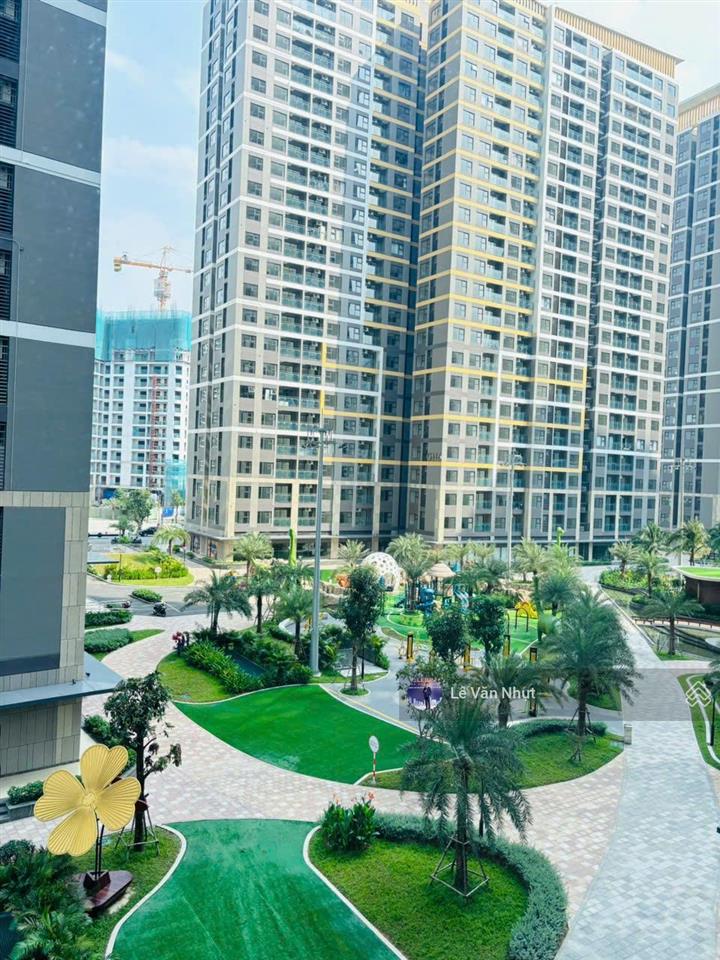Tầng cao  loại 3pn góc, giá 4,59 tỷ, vườn nhật  tặng nội thất 300tr, tại beverly solari tòa bs8