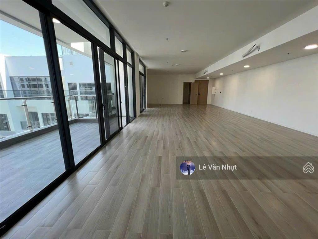 Căn 1pn  đóng giãn 2 năm view hồ bơi tháp b2 khu masteri park place the global city chỉ 6,8 tỷ