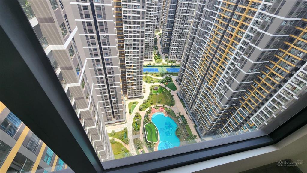 View sông tầng trung bán 3pn, tòa bs10 khu the beverly solari, 82m2 giá 4.56 tỷ all in, đóng giãn