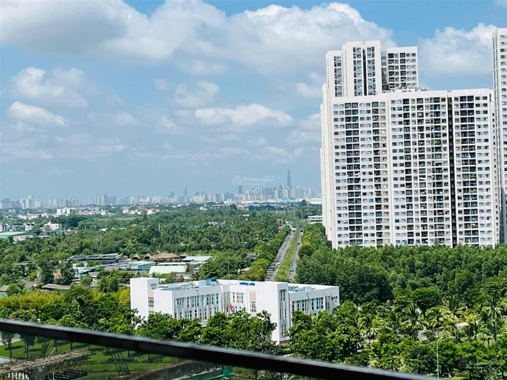 Căn 2pn2wc  full nội thất tại masteri centre point chỉ 4tỷ63  khu compound tầng thấp view thoáng