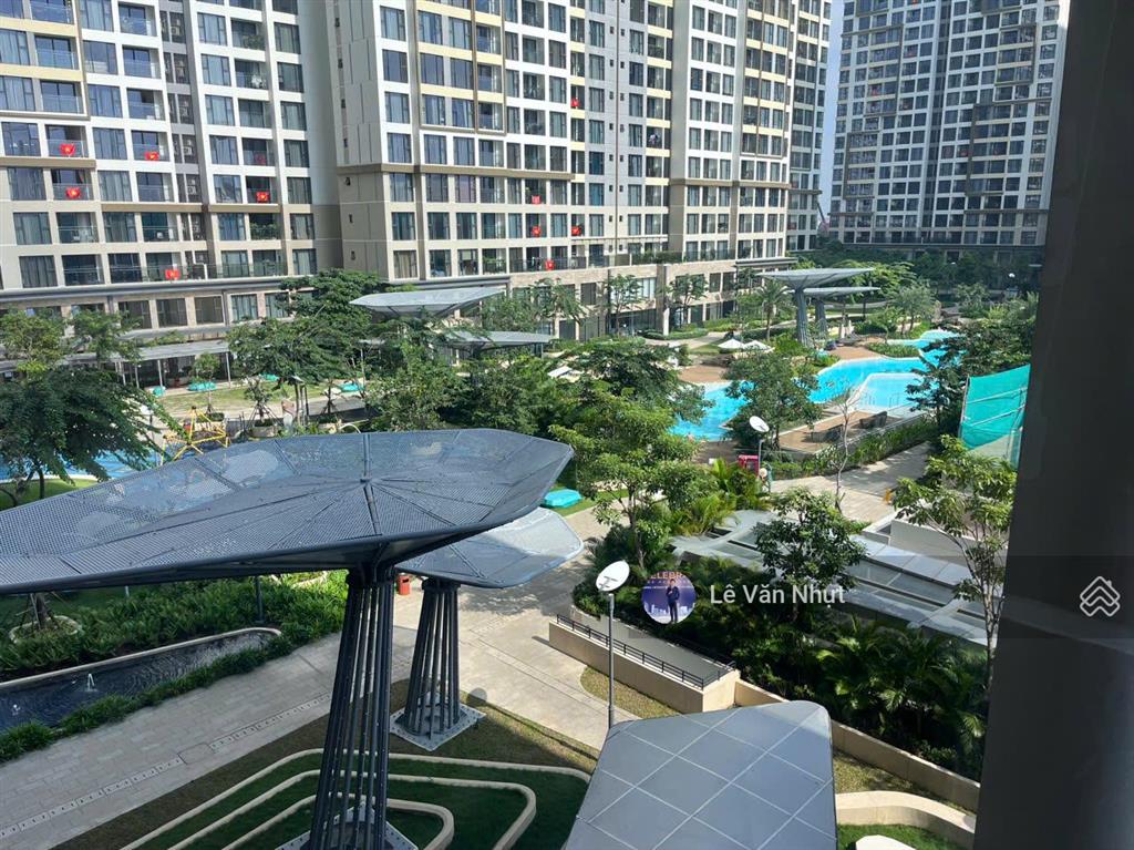 Căn 2pn2wc  full nội thất tại masteri centre point chỉ 4tỷ63  khu compound tầng thấp view thoáng