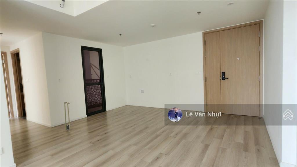 Căn d1.03 căn 2pn góc  view nội khu hồ bơi tòa d  lumiere boulevard & giỏ căn đẹp view công viên