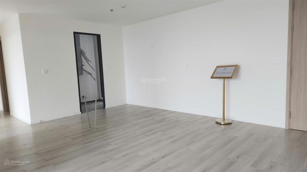 Căn 3pn  lumiere boulevard tháp d2  view landmark 81, trung tâm sg  chỉ 7.653 tỷ all in mặt sông
