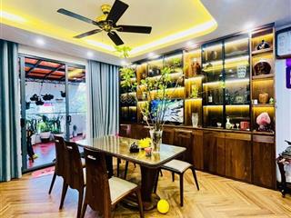 Lõi phố cổ  lô góc 3 thoáng  mặt tiền quyền lực  2 thang máy rộng  nội thất xịn xò