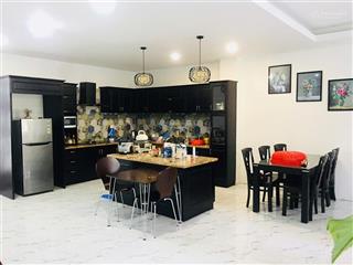 Bán nhà 5pn tại quận 2  giá 14 tỷ