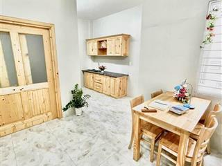 Căn hộ 1 phòng ngủ tách bếp 38m2 full nội thất ngay lã xuân oai, khu cnc, lê văn việt, man thiện