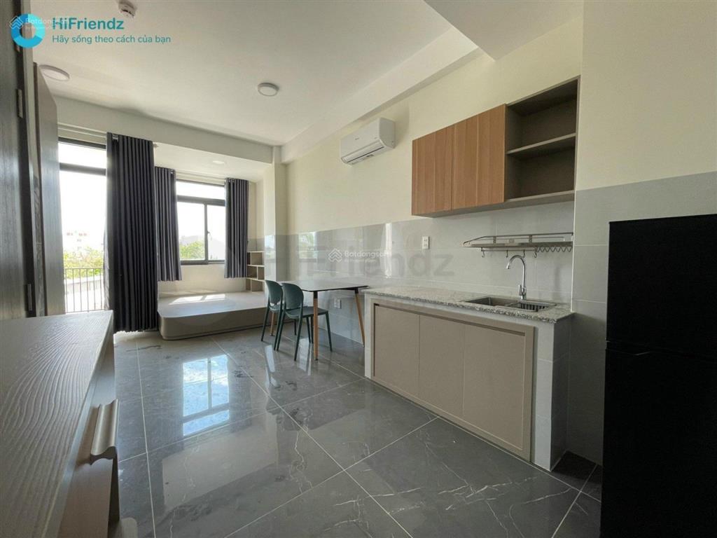 Studio full nội thất mới 40m2 có ban công siêu rộng ngay ufm, fpt, khu cnc