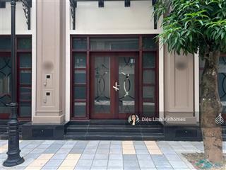 Chính chủ cần bán lk shophouse ngay chân chung cư giá 8.5 tỷ rẻ nhất vin 3