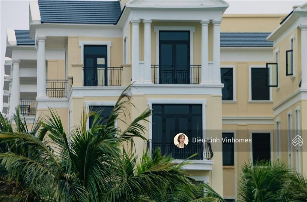 Chính chủ cần bán biệt thự view sông đd8 180m2 giá 30 tỷ