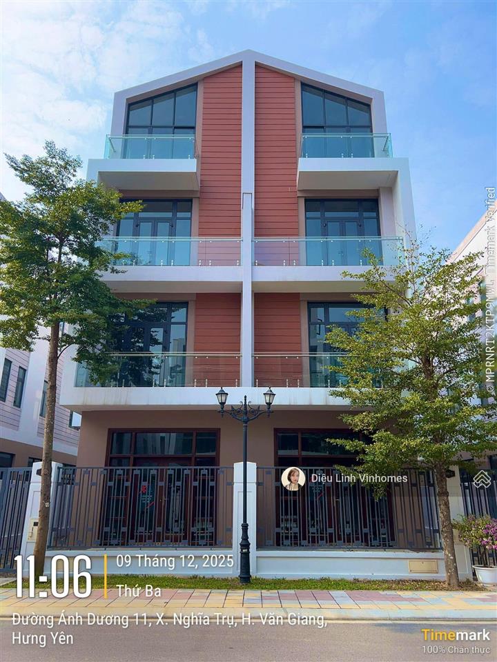 Chính chủ cần bán biệt thự tứ lập ánh dương 120m2 kế cận công viên nước, giá 15,6 tỷ