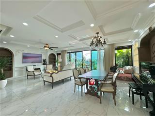 Thuê căn hot tháp altaz, căn hộ sky villa 181m2 giá 60 triệu bao gồm phí quản lý, còn nhiều căn
